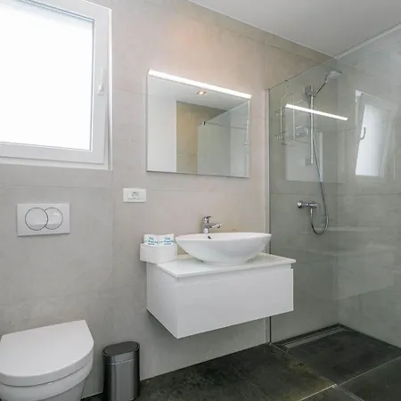 Ferienvilla Lea Magdalena I Mit Whirlpool By Interhome * Sveti Vid-Miholjice
