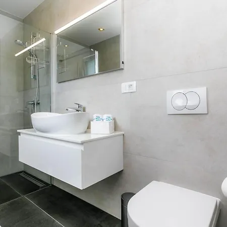 Ferienvilla Lea Magdalena I Mit Whirlpool By Interhome 度假居 *