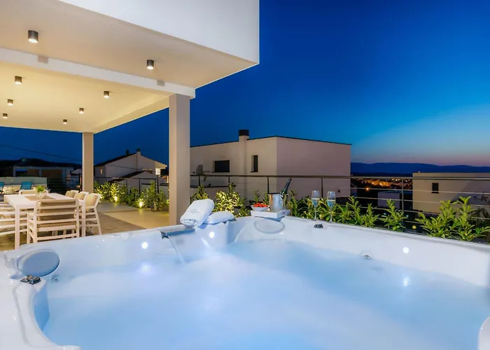 Ferienvilla Lea Magdalena I Mit Whirlpool By Interhome Sveti Vid-Miholjice