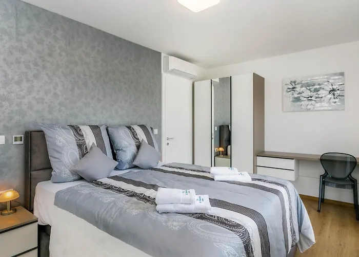 Ferienvilla Lea Magdalena I Mit Whirlpool By Interhome