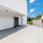 別荘 Ferienvilla Lea Magdalena I Mit Whirlpool By Interhome