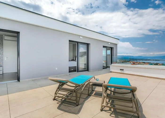 Vikendica Ferienvilla Lea Magdalena I Mit Whirlpool By Interhome *