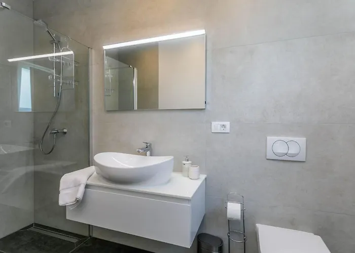 Ferienvilla Lea Magdalena I Mit Whirlpool By Interhome *